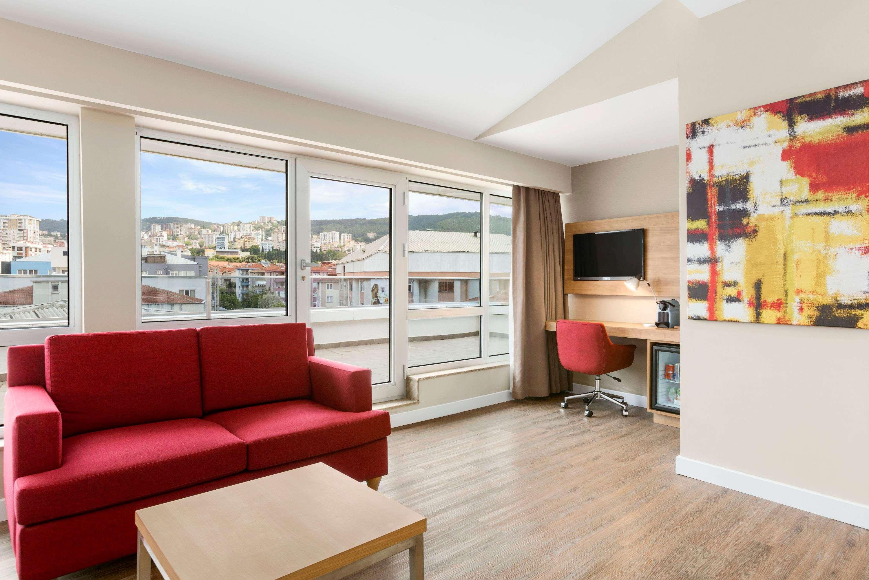 Ramada Encore Istanbul Kartal Extérieur photo