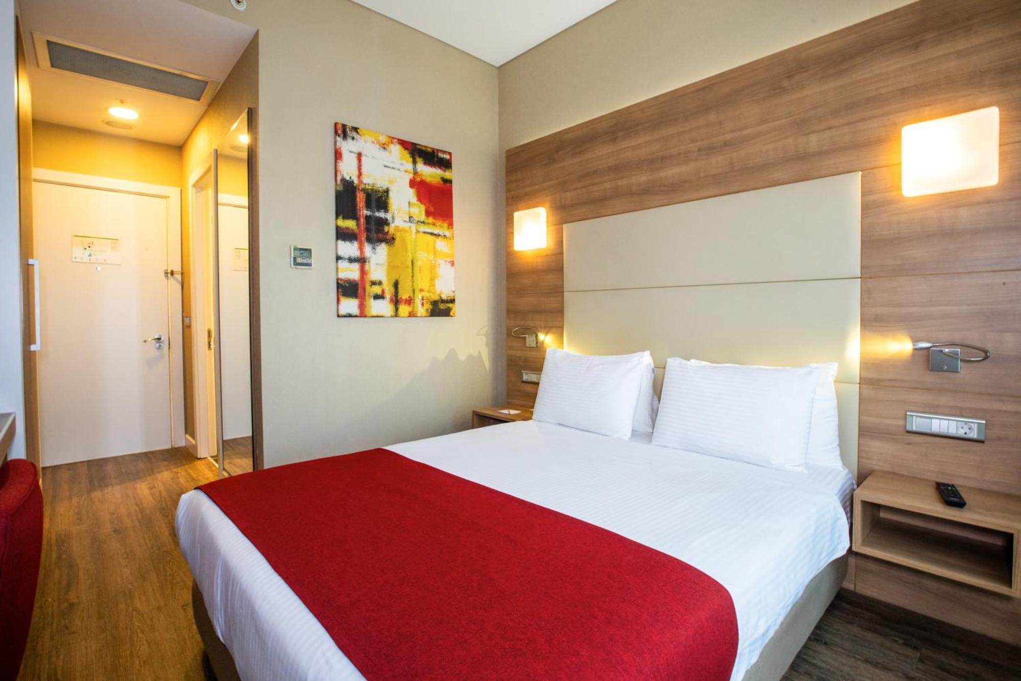 Ramada Encore Istanbul Kartal Extérieur photo